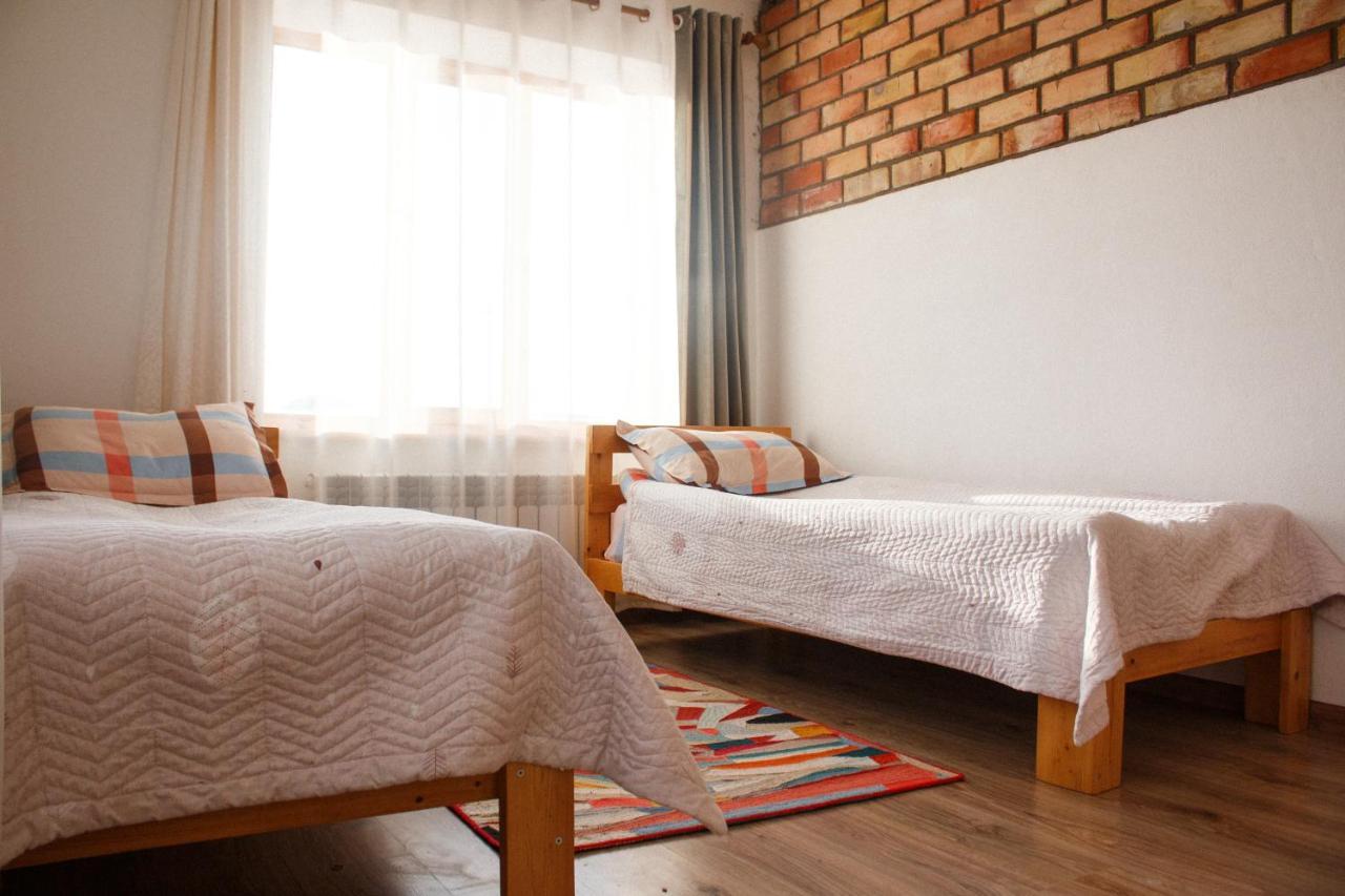 Guest House Altyn Oimok Bokonbayevo Bagian luar foto