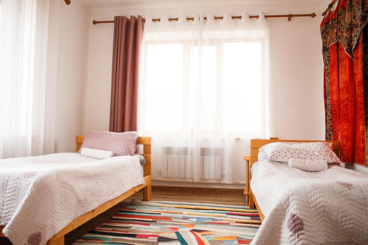 Guest House Altyn Oimok Bokonbayevo Bagian luar foto