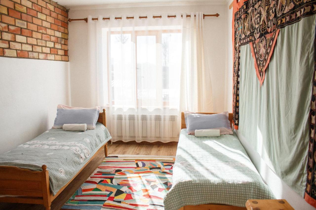 Guest House Altyn Oimok Bokonbayevo Bagian luar foto