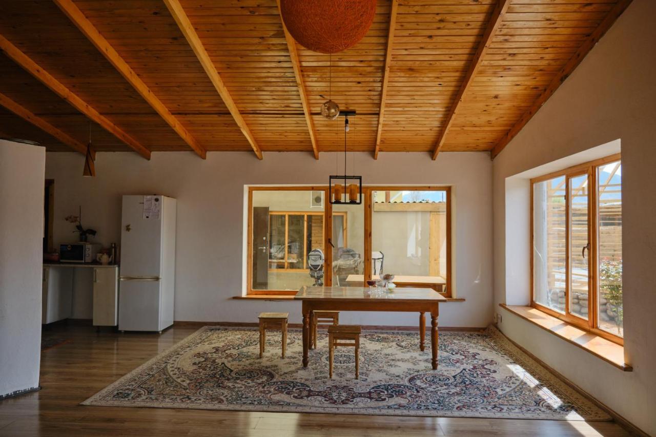 Guest House Altyn Oimok Bokonbayevo Bagian luar foto